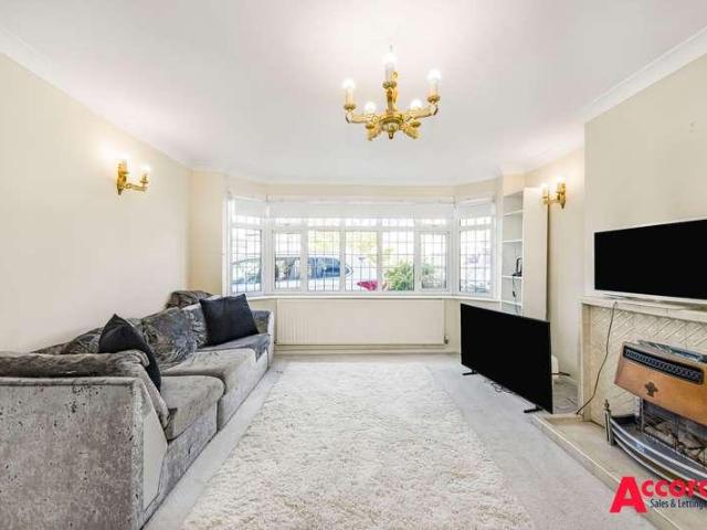 House for sale in Romford, Havering