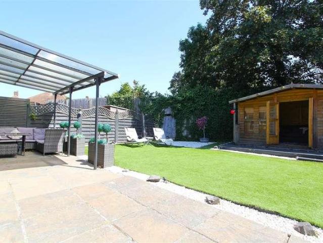 House for sale in New Eltham, Greater London
