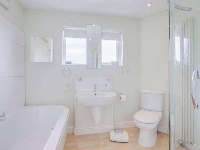 House for sale in Long Crendon