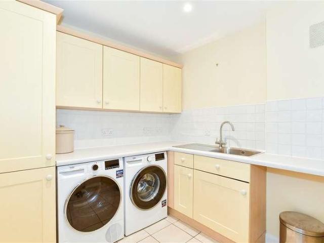 House for sale in Brook Street, Bourne Vale