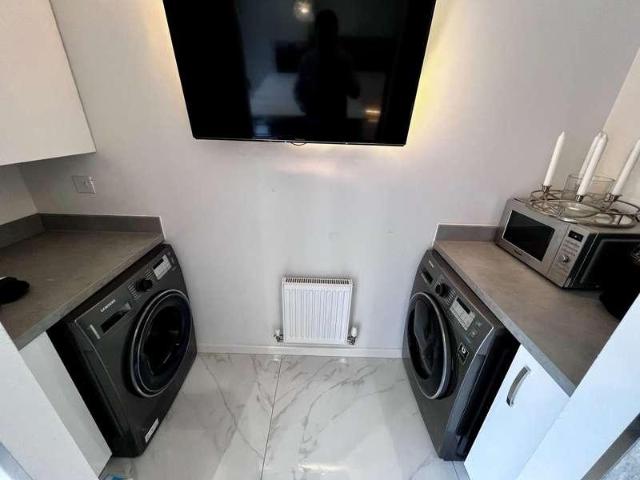 House for sale in Elmfield, Leicestershire