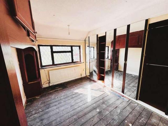 House for sale in London Borough of Hounslow, Greater London