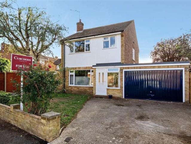 House for sale in Fieldcommon, Elmbridge