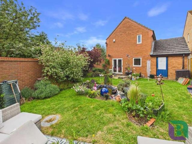 House for sale in Monkston Park, Milton Keynes