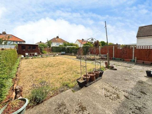 House for sale in Dale Hill, Essex