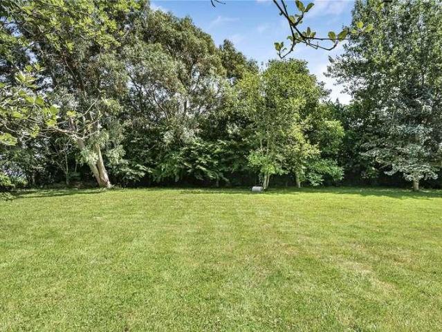 House for sale in Bury, Littlecote
