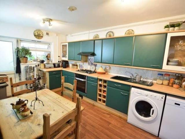 House for sale in Llanhilleth, Wales