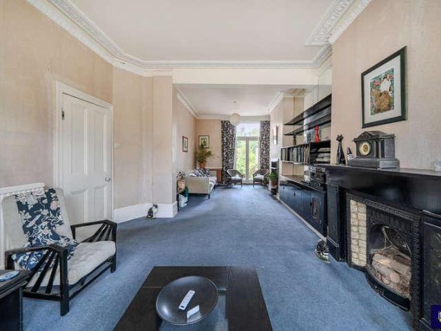 House for sale in Archway, Greater London