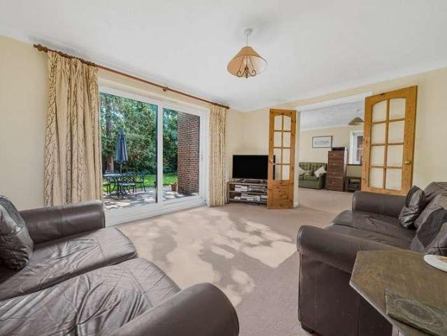 House for sale in Hersham, Elmbridge