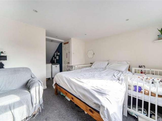 House for sale in London Borough of Ealing, Greater London