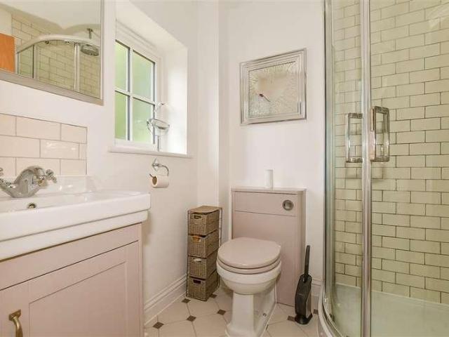 House for sale in Bridgefield, Kent