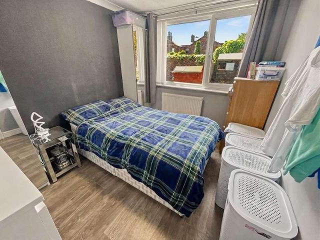 House for sale in Besses o' th' Barn, Bury