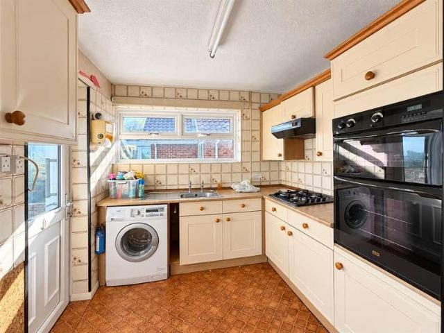 House for sale in Ratton, Eastbourne