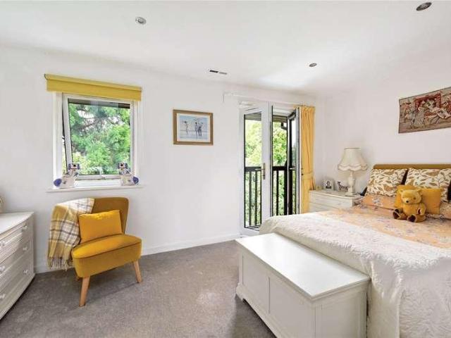 House for sale in Lower Halliford, Surrey