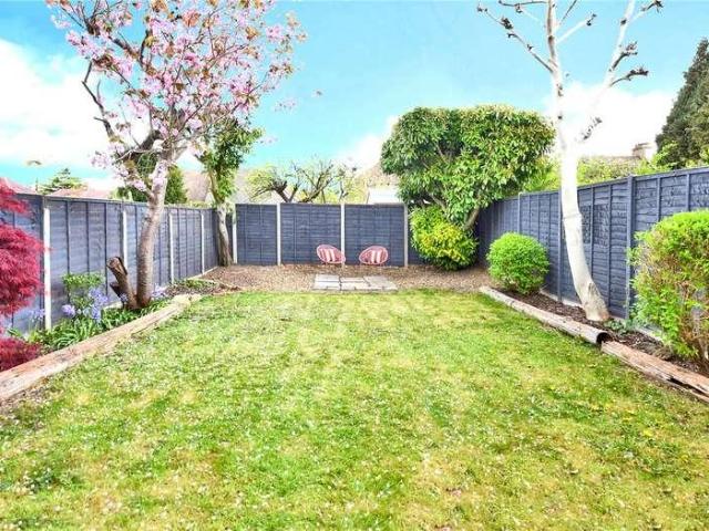 House for sale in Nork, Red Hill