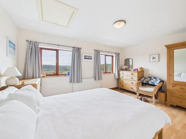 House for sale in Priestthorpe, Crossflatts
