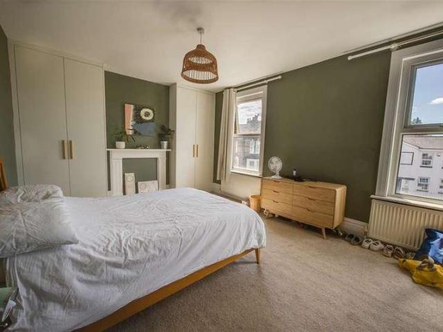 House for sale in London Borough of Croydon, Greater London