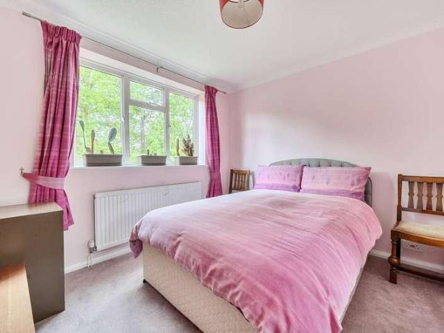 House for sale in Emmbrook, Wokingham
