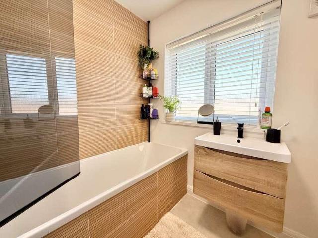 House for sale in Hall Farm, Tyne And Wear