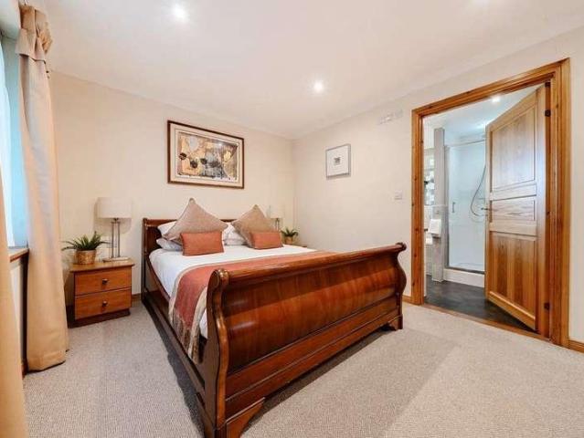 House for sale in Barholm, Lincolnshire