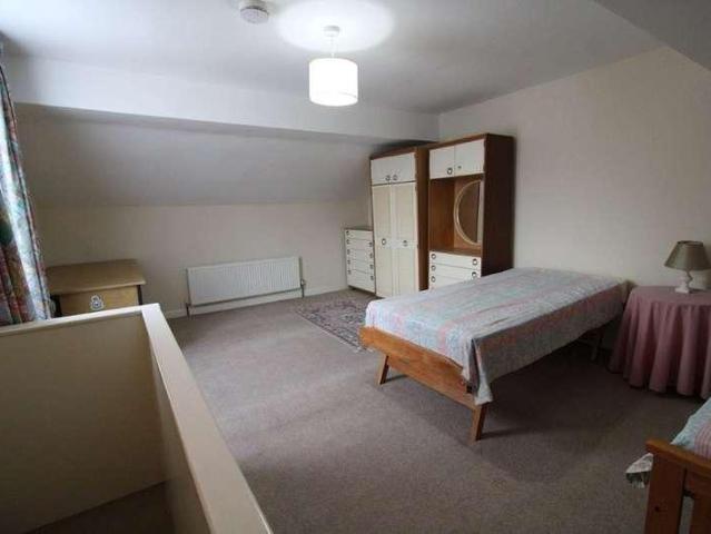 House for sale in Darfield, South Yorkshire