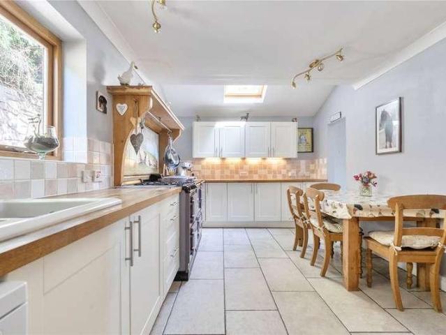 House for sale in Brilley