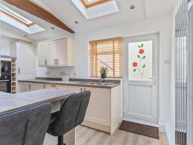 House for sale in Pont-y-waun, Crosskeys