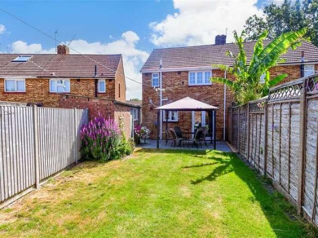 House for sale in Spring Vale, Hampshire