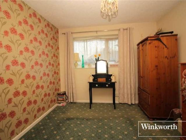 House for sale in Elstree and Borehamwood, Borehamwood