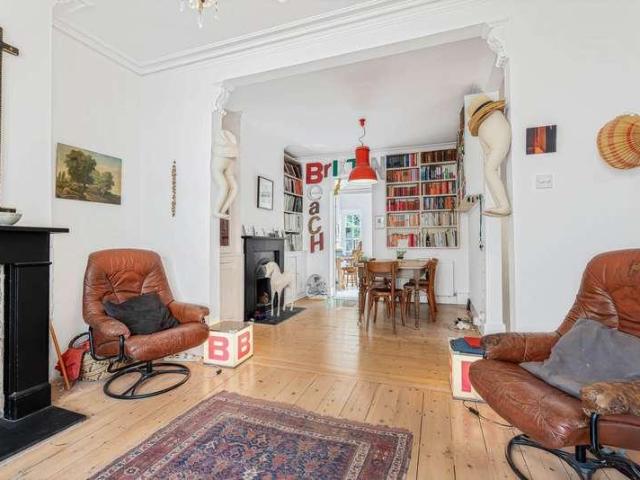 House for sale in The Slade, Oxfordshire