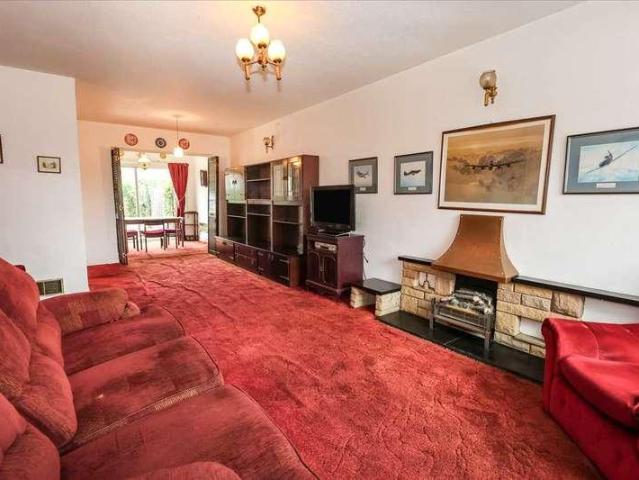 House for sale in Slough, Cippenham