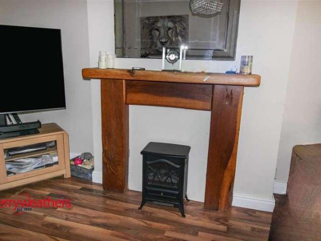 House for sale in Rotherham, Upper Whiston