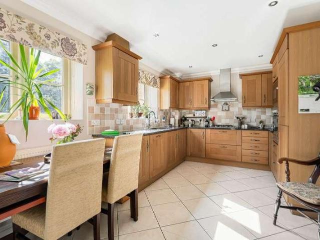House for sale in Chesterton, Cotswold