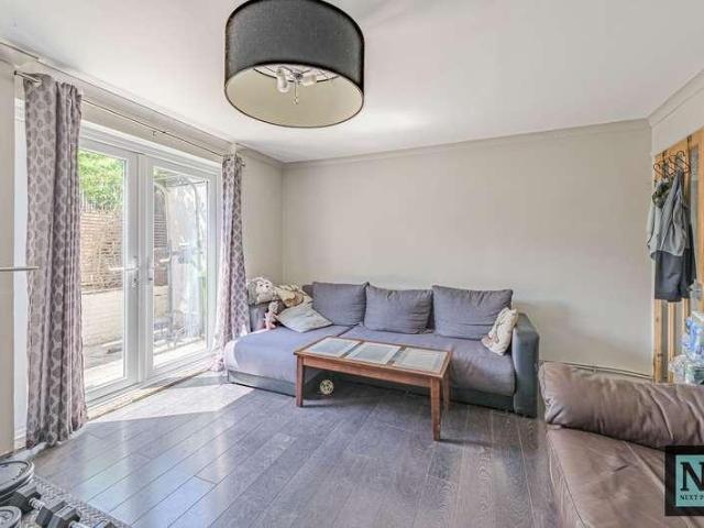 House for sale in Belgrave, Kettlebrook