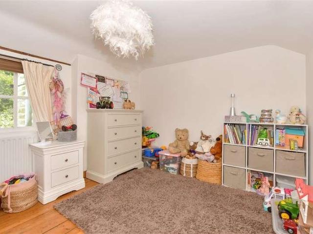 House for sale in Bridgefield, Kent