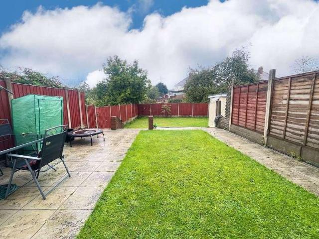 House for sale in Scott's Green, Brierley Hill