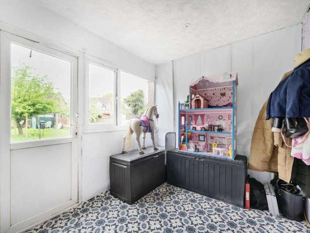 House for sale in Sidcup, Longlands