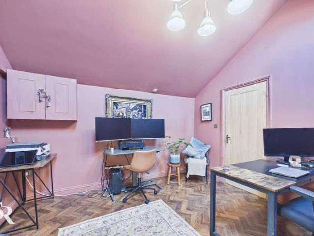 House for sale in Charlesworth, East Midlands