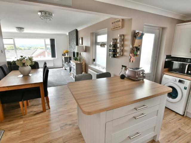 House for sale in Hayes, Colehill