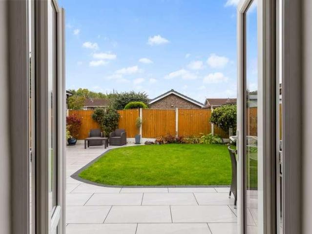 House for sale in Fearnhead, Warrington