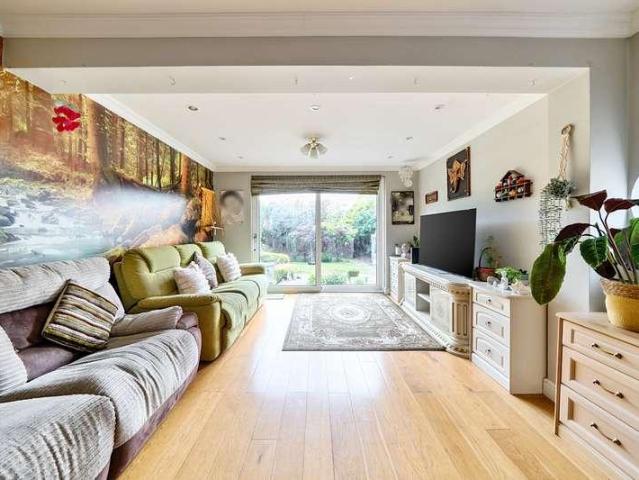 House for sale in Ruislip, London Borough of Hillingdon