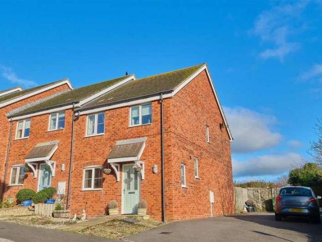 House for sale in Seaford, Iford