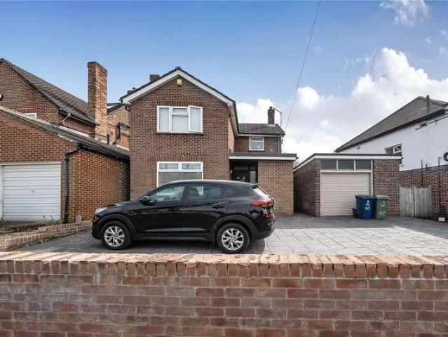 House for sale in The Slade, Oxfordshire