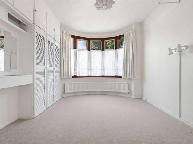 House for sale in Alton Barnes, Essex