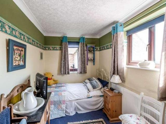 House for sale in Costhorpe, East Midlands