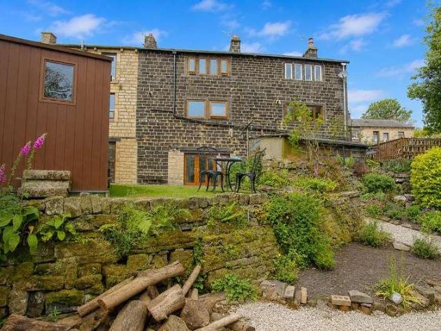 House for sale in Summit, Burnedge