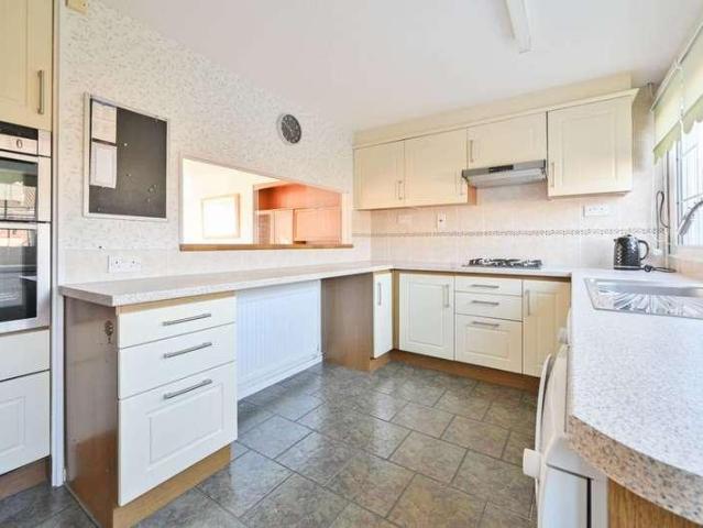 House for sale in Watford, Kingswood