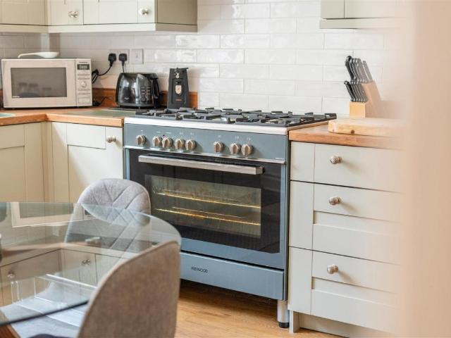 House for sale in Meersbrook, South Yorkshire