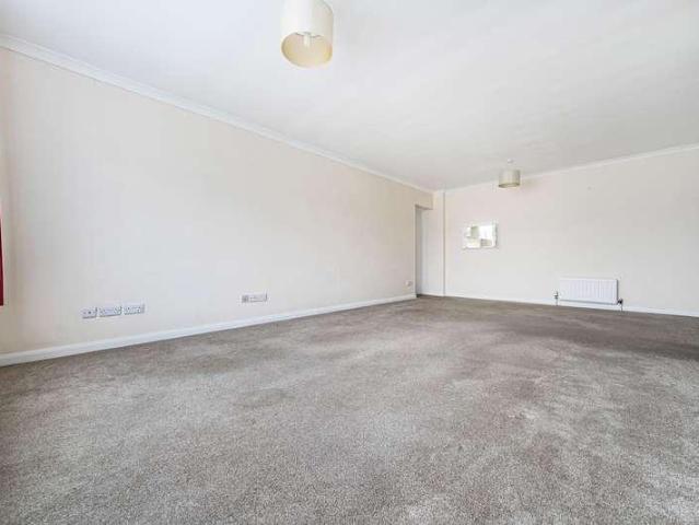 House for sale in Chichester, Littlecote