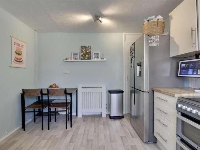 House for sale in Wecock, Spring Vale